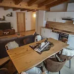 公寓 Waldblick 厄茨